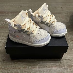 Jordan 1 Mid SE Craft